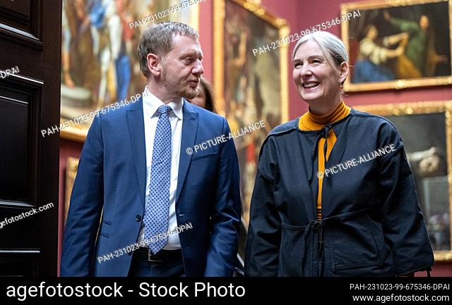 23 October 2023, Saxony, Dresden: Michael Kretschmer (CDU, l.), Prime Minister of Saxony, and Marion Ackermann, Director General of the Dresden State Art...