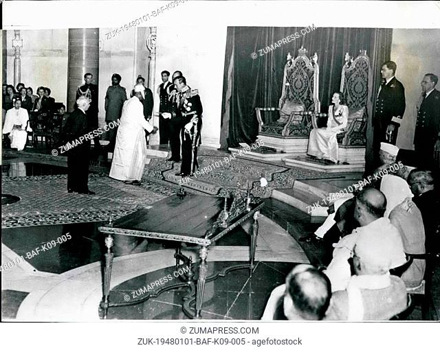 Jan. 01, 1948 - THE BURMESE AMBASSADOR PRESENTS HIS CREDENTIALS TO EARL MOUNTBATTEN.. The scene inside the Governor General's Rouse in New Delhi, as U