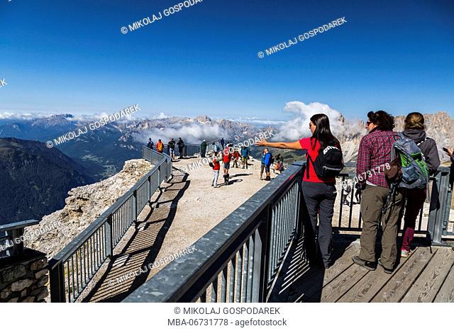 Europe, Italy, Alps, Dolomites, Mountains, Trentino-Alto Adige/Südtirol, Sass Pordoi