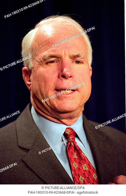 United States Senator John McCain (Republican of Arizona) meets reporters after his and US Senator Russ Feingold's (Democrat of Wisconsin) proposal to overhaul...
