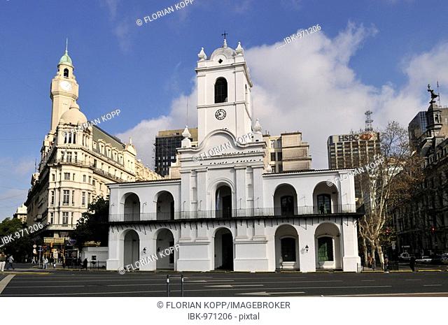 Colonial building, El Cabildo, Plaza de Mayo, Buenos Aires, Argentina, South America