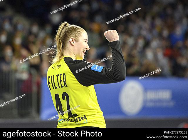 Jubilation goalwart Katharina FILTER (GER) Handball Euro Qualification Women, Germany (GER) - Netherlands (NED) 25:31, on March 3rd, 2022 in Krefeld/Germany