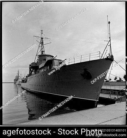 ORP Burza (squall, storm), Wicher-class destroyer of the Polish Navy (Marynarka Wojenna), is seen on November 17, 1971, at the port of Gdynia, Poland