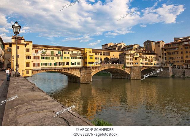 Ponte Vecchio with houses, river Arno, Florence, Tuscany, Italy
