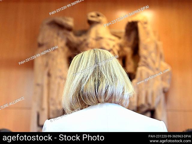 20 December 2023, Baden-Württemberg, Karlsruhe: Federal Minister of the Interior Nancy Faeser (SPD) is waiting at the Federal Constitutional Court for the start...