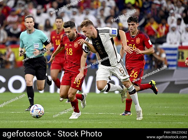 left to right Jordi ALBA (ESP), Joshua KIMMICH (GER), PEDRI (ESP), action, duels, Spain (ESP) - Germany (GER), group phase group E, 2nd matchday
