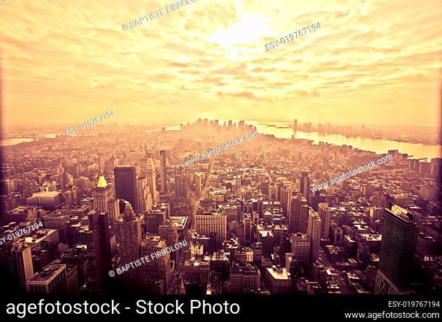 Bird Eye View Of Manhattan, New-York