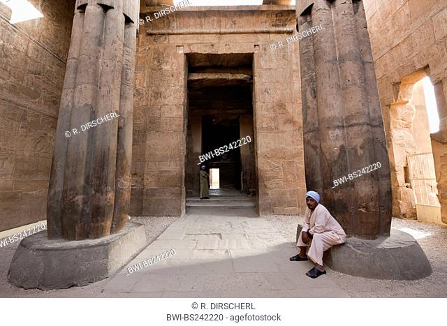 Egyptian in the Columned Hall inside Luxor Temple, Aegypten, Egypt, Luxor
