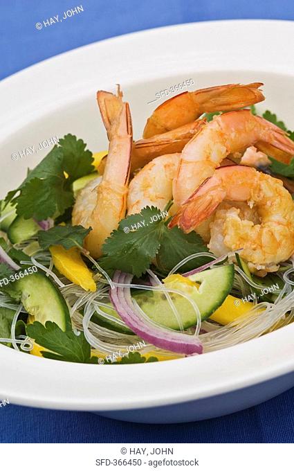 Glass noodle salad with prawns and mango