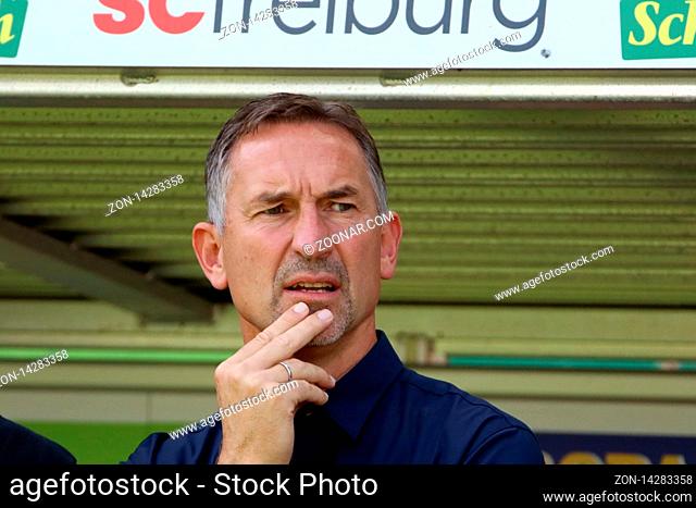 Achim Beierlorzer Trainer (Koeln),  1. BL: 19-20: 3. Sptg. SC Freiburg vs 1. FC Köln  DFL REGULATIONS PROHIBIT ANY USE OF PHOTOGRAPHS AS IMAGE SEQUENCES AND/OR...