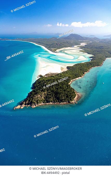 Whitehaven Beach and Hill Inlet river meanders, Whitsunday Islands, Queensland, Australia