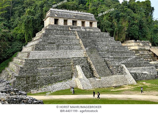 Temple of the Inscriptions, Temlo de las Inscripciones, Mayan ruins of Palenque, Chiapas, Mexico