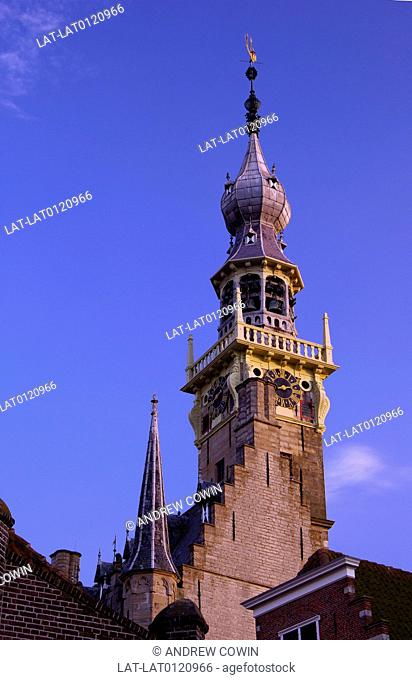 The Veere Town Hall 1470 is the finest Town Hall in Brabantine Late Gothic style after that of Middelburg. The belfry at the top of the tower is 16th century