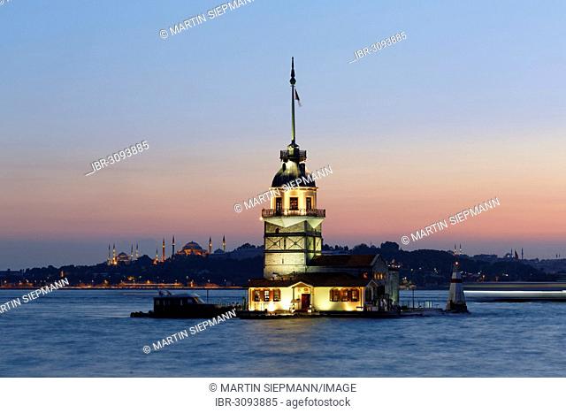 Evening mood, Maiden's Tower or Leander's Tower, K?z Kulesi in Bosphorus