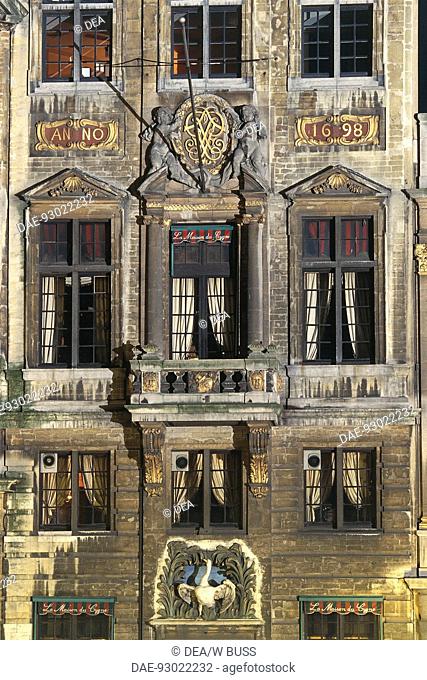 Belgium - Brussels - Grand Place (World Heritage Site by UNESCO, 1998). Case of Corporations. La Maison du Cygne, architectural detail