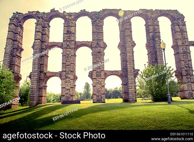 The Acueducto de los Milagros English: Miraculous Aqueduct is the ruins of a Roman aqueduct bridge, part of the aqueduct built