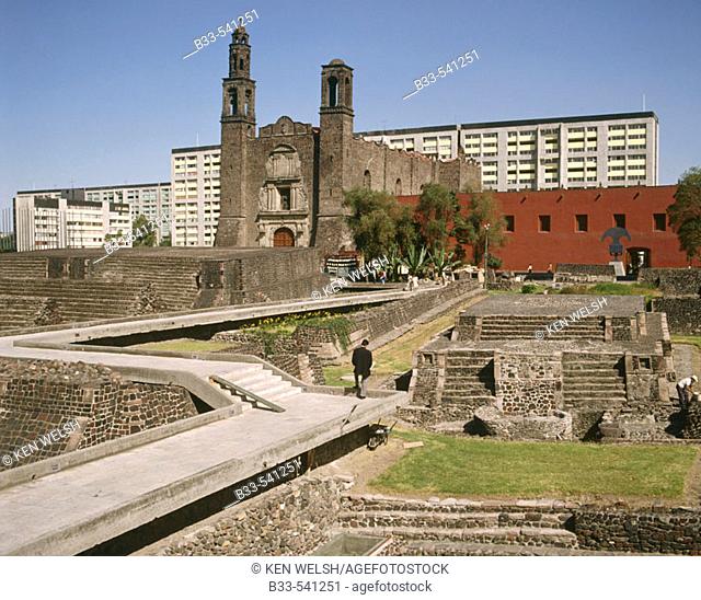Plaza de las tres culturas. Mexico D.F. Mexico