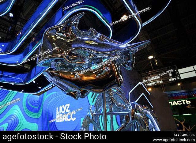 RUSSIA, MOSCOW - NOVEMBER 16, 2023: A dinosaur head at the Kuzbass stand presentation as part of the opening of Kemerovo Region Day during the Russia Expo...