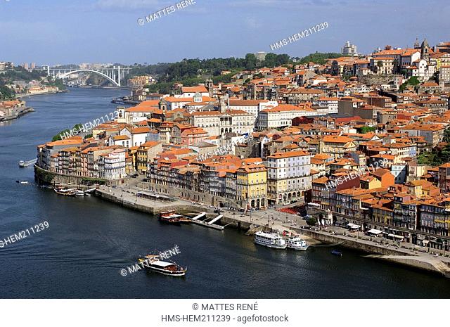 Portugal, Douro Valley, Porto, historical center listed as World Heritage by UNESCO, Ribeira historical district, Cais de Ribeira and the Douro river