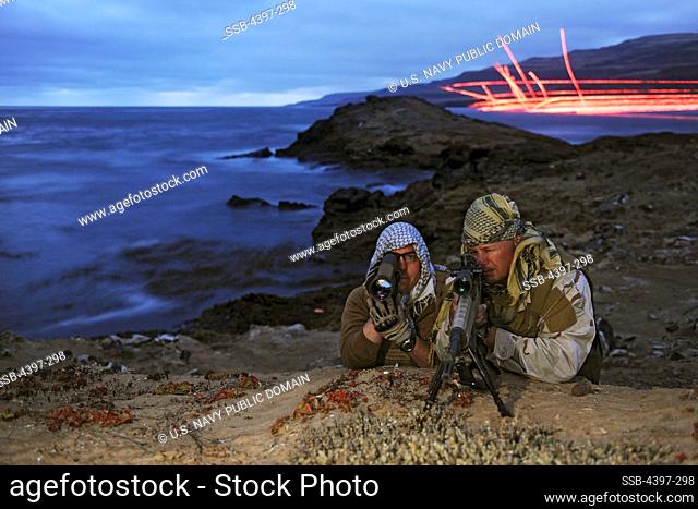 Sailors Set Up M-14SSR Sniper Rifle