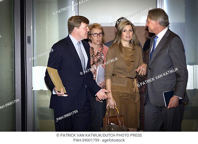 Dutch Crown Prince Willem-Alexander (L) and Crown Princess Maxima visit the Government Information Service (rijksvoorlichtingsdienst
