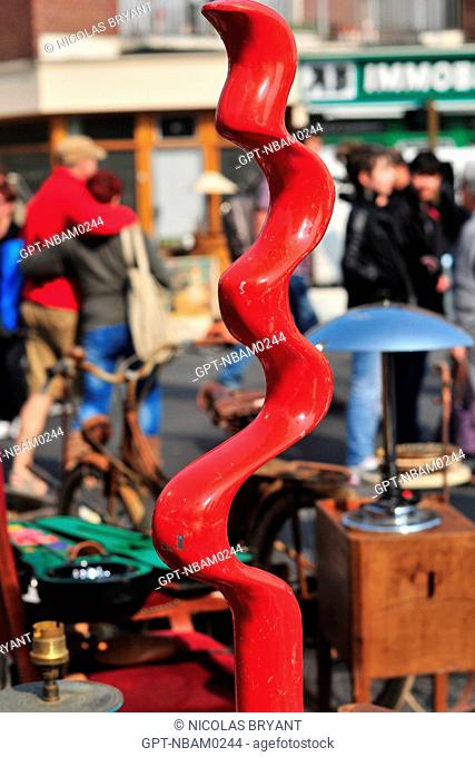 CONTEMPORARY SCULPTURE, TRADITIONAL FLEA MARKET, AMIENS, SOMME 80, FRANCE