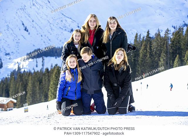 King Willem-Alexander, Queen Maxima, Princess Amalia, Princess Alexia, Princess Ariane, Princess Beatrix, Prince Constantijn, Princess Lauretien