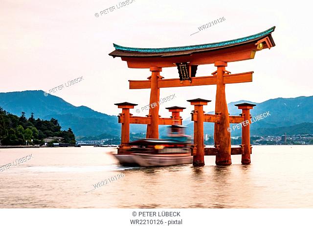 Giant floating torii gate outside Miyajima (Itsukushima) island near Hiroshima, Japan