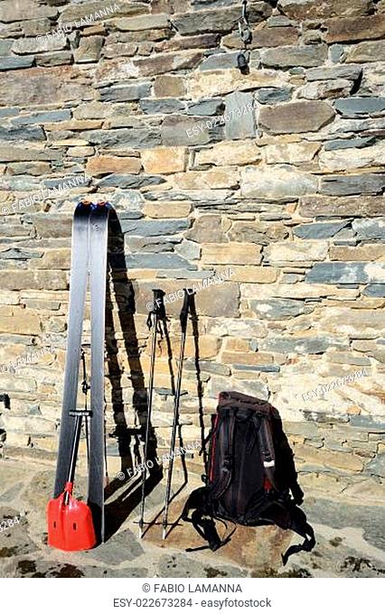 Tools for back country skiing