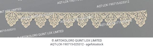 Strip of bobbin lace with flower in triangular shells with lobes, Strip of natural-colored bobbin lace: old Flemish lace