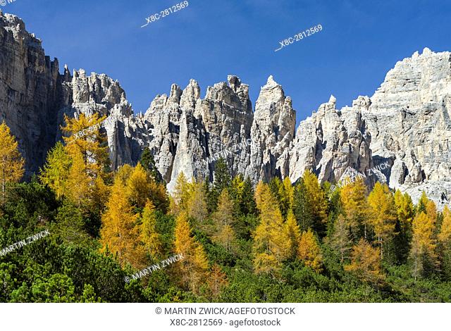 Peaks of the southern Civetta mountain range rising over Val dei Cantoni, in the dolomites of the Veneto. The Dolomites of the Veneto are part of the UNESCO...
