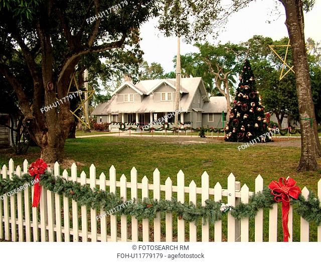 Fort Myers, FL, Florida, Edison and Ford Winter Estates, Holiday House, Henri Ford's Winter Home, Christmas decorations