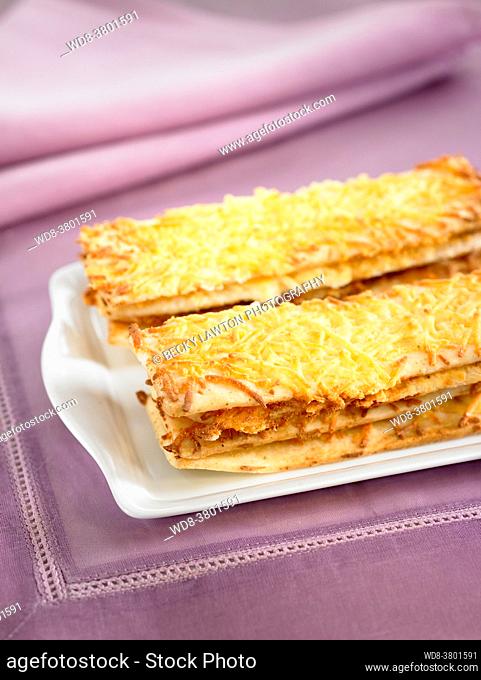 emmental cheese puff pastry