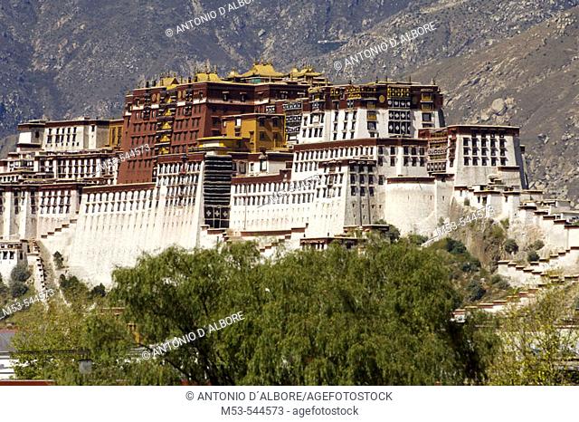 the potala palace. lhasa. lhasa prefecture. tibet. china. asia