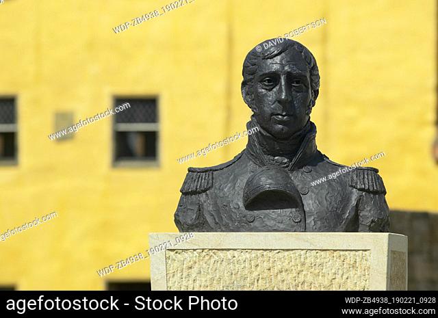Scotland, Fife, Culross, the Sandhaven. A bust of Thomas Cochrane, the 10th Earl of Dundonald (1775-1860) and Admiral of the Fleet in the Royal Navy
