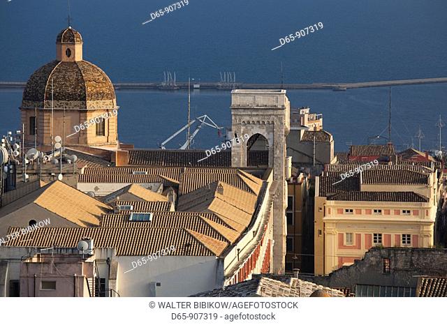 Italy, Sardinia, Cagliari, view from Torre di San Pancrazio, late afternoon
