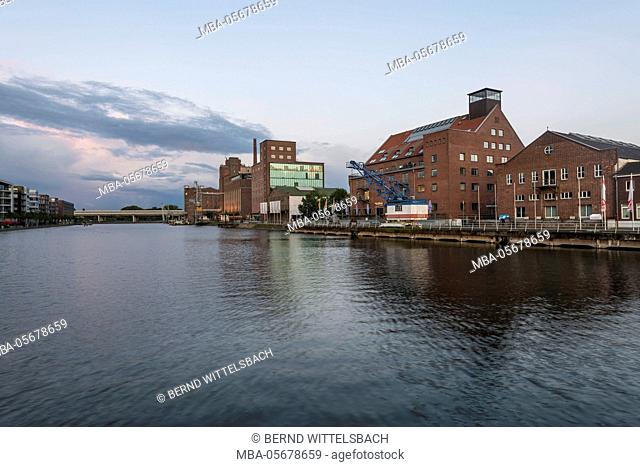 Duisburg, North Rhine-Westphalia, Germany, view on the Duisburg Inner Harbour
