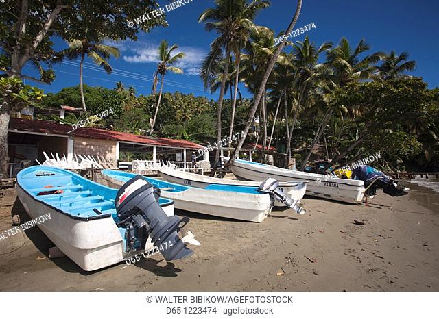 Dominican Republic, Samana Peninsula, Cruce al Cayo, beachfront