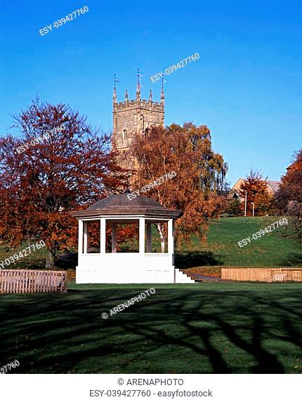Evesham Abbey and Abbey gardens during the Autumn, Evesham, Worcestershire, England, UK, Western Europe
