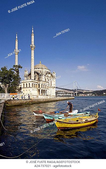 Ortakoy Mosque and Phosphorus Bridge, Istanbul, Turkey