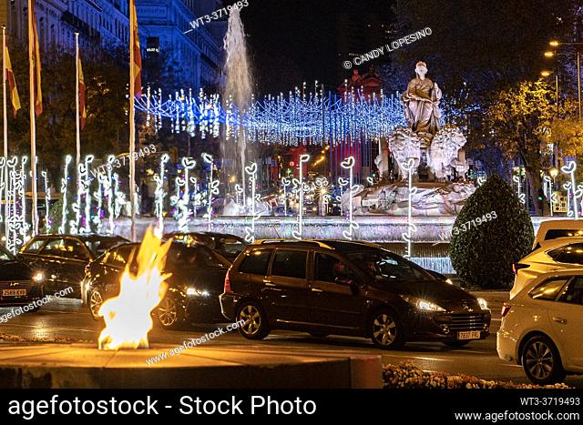 Christmas decoration at the Cibeles Fountain and permanent fire flame for the victims of Covid-19, MADRID, SPAIN, EUROPE