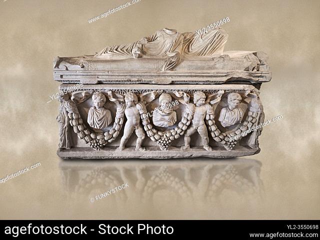 Roman relief garland sculpted sarcophagus, style typical of Pamphylia, 3rd Century AD, Konya Archaeological Museum, Turkey