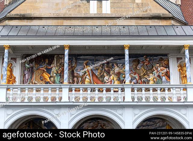 01 December 2023, Saxony, Dresden: View of part of the restored four-storey balcony of the Dresden Residenzschloss. After seven years