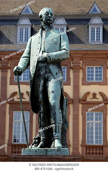 Karl Friedrich von Baden, statue, palace square, Mannheim, Baden-Württemberg, Germany