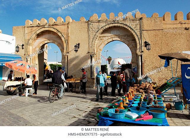 Tunisia, Kairouan, Holly City listed as World Heritage by UNESCO, Bab Ech Chouhada Gate