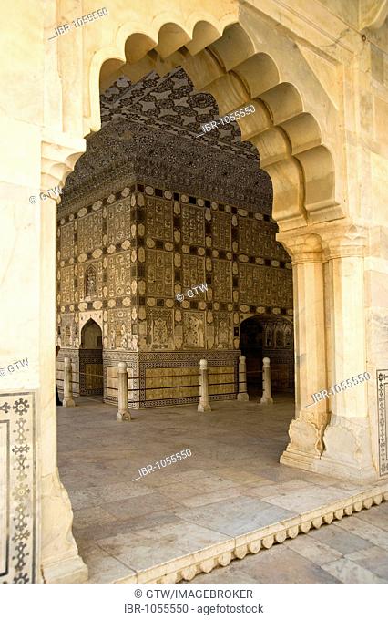 Sheesh Mahal or Palace of Mirrors, Amber Fort, Jaipur, Rajasthan, India, South Asia