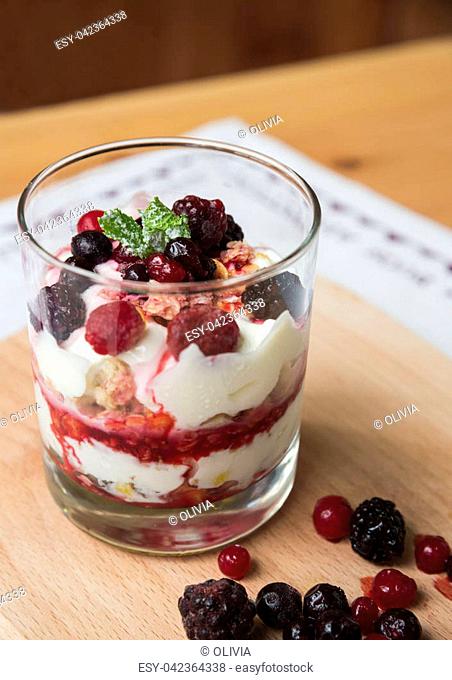 Greek yogurt with cereal and fruits