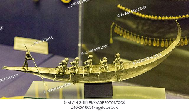 Egypt, Cairo, Egyptian Museum, a silver boat found in the tomb of the queen Ahhotep, the mother of Ahmosis, Dra Abu el Naga, Luxor