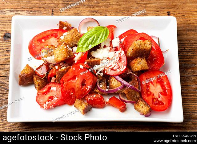 tomato salad, panzanella, bread salad