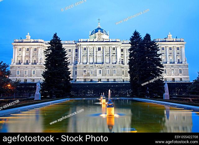 castle, city palace, palacio real